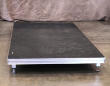 Riser, 8ftx4ftx8in