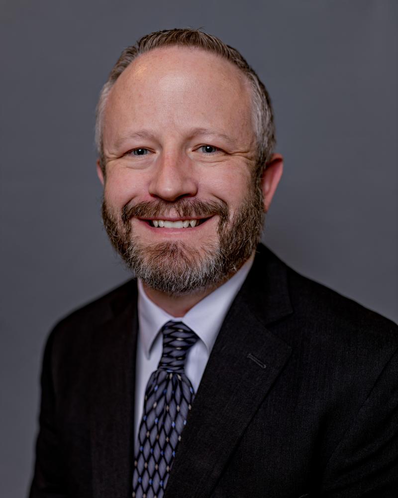 Portrait of Sean Mackenzie